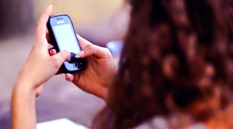 Mobile causes stress
