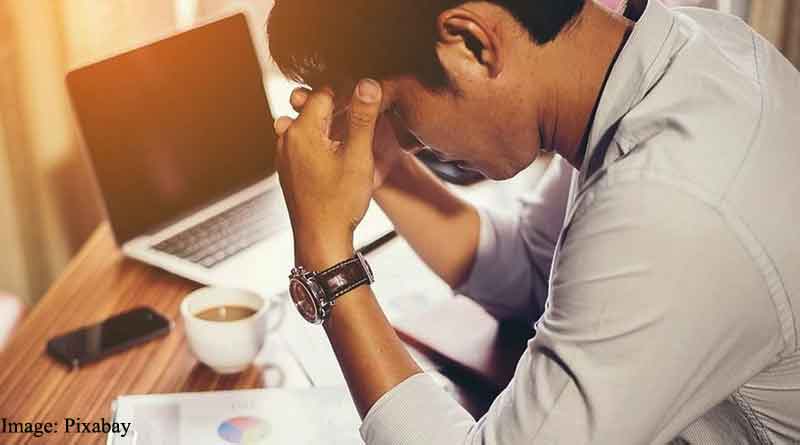 20-20-20 screen rule is an effective strategy for reducing digital eye strain and dry eye symptoms, finds research