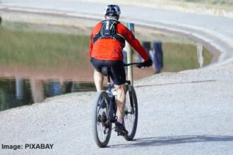 alt="cycling for good health"