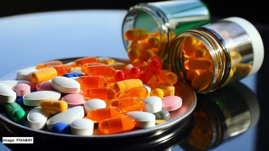 alt="multivitamins"