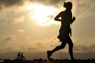 alt="aerobic exercise for weight loss"