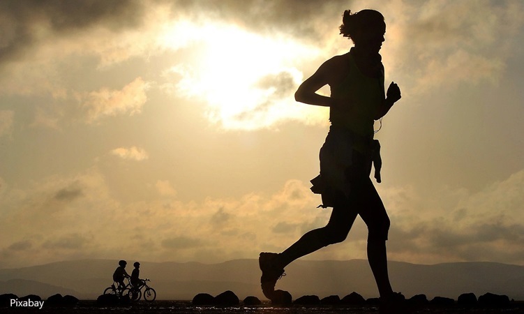 alt="aerobic exercise for weight loss"