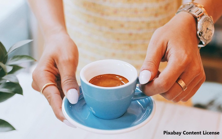 alt="coffee to stop mental decline"