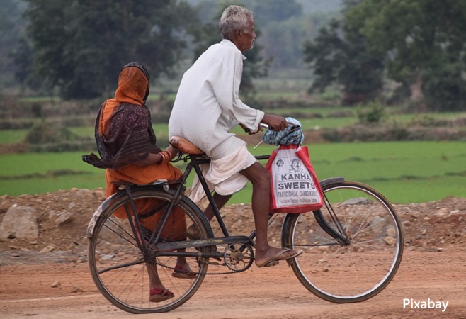alt="Cycling benefits for older adults"