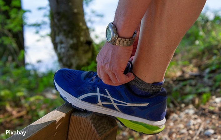 alt="shoes for sports"