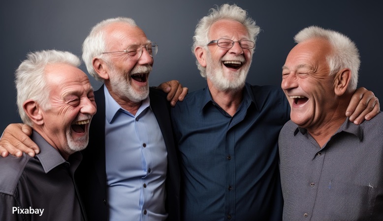 alt="social networks shape health in later life"