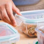 alt="Plastic particles in food may harm liver and glucose control"